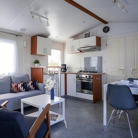 הוילה Tzummarum Knus En Modern Ingericht Chalet Met Gratis Wifi מראה חיצוני תמונה