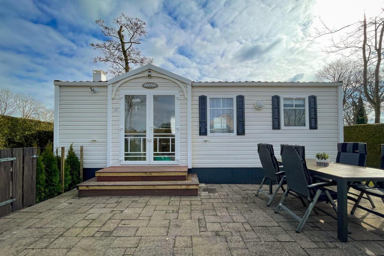 הוילה Tzummarum Knus En Modern Ingericht Chalet Met Gratis Wifi מראה חיצוני תמונה
