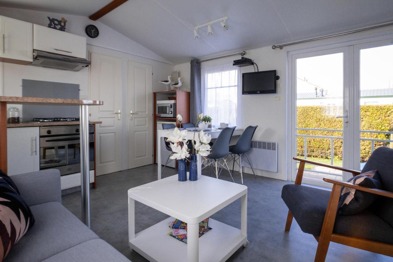 הוילה Tzummarum Knus En Modern Ingericht Chalet Met Gratis Wifi מראה חיצוני תמונה